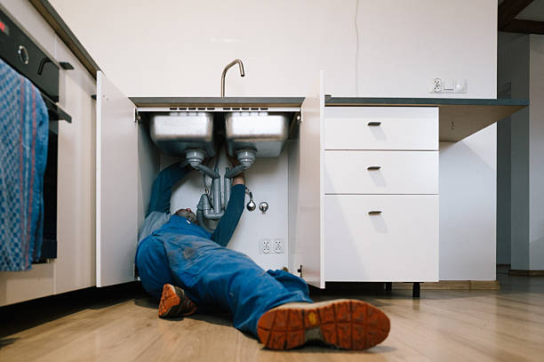 Professional Leak Detection technician working in Matthews, GA